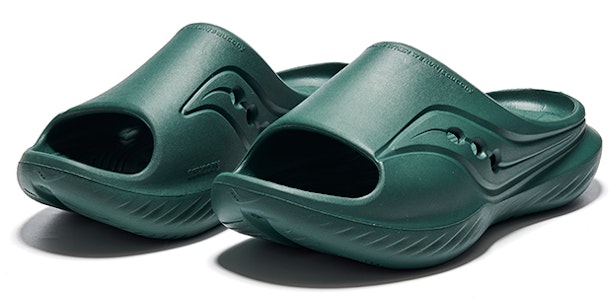 써코니 캐주얼 워커 슬라이드 (다크그린) S28901-11 Lookbook 써코니 캐주얼 워커 슬라이드 (다크그린) S28901-11