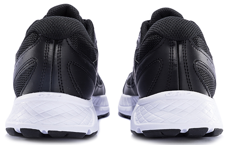 Shop Saucony Cohesion 13 Low 'Black White' S20560-1