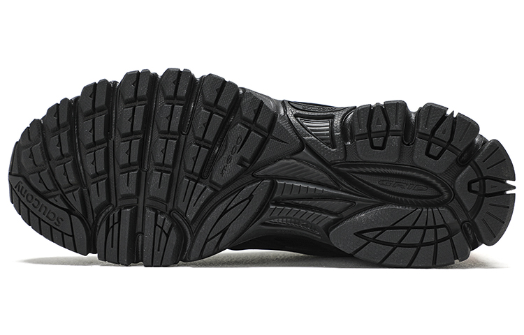 Purchase Saucony Cohesion 'Armor Hitam' S79044-2