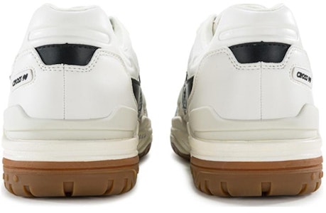 索康尼 Cross 90 防滑耐磨 低幫 板鞋 男女同款 米黑色 Shop 索康尼 Cross 90 防滑耐磨 低幫 板鞋 男女同款 米黑色