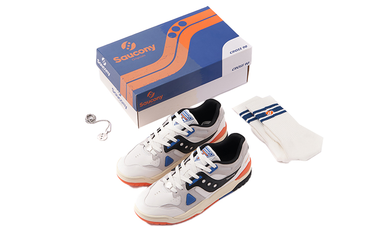 Saucony Cross 90 Retro Low-Top Sneakers White/Black/Orange Gift Box. Gift Box S79035-1