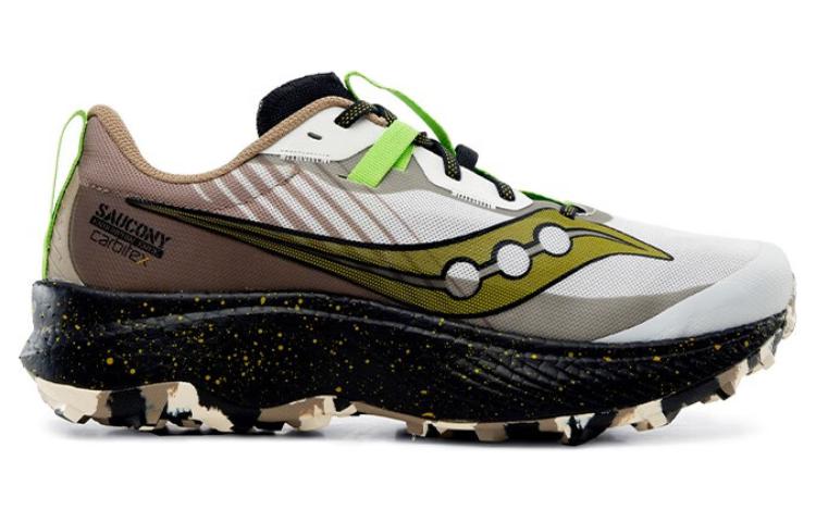 Lookbook Saucony Endorphin Edge ''Nero Nebbia'' S20773-86