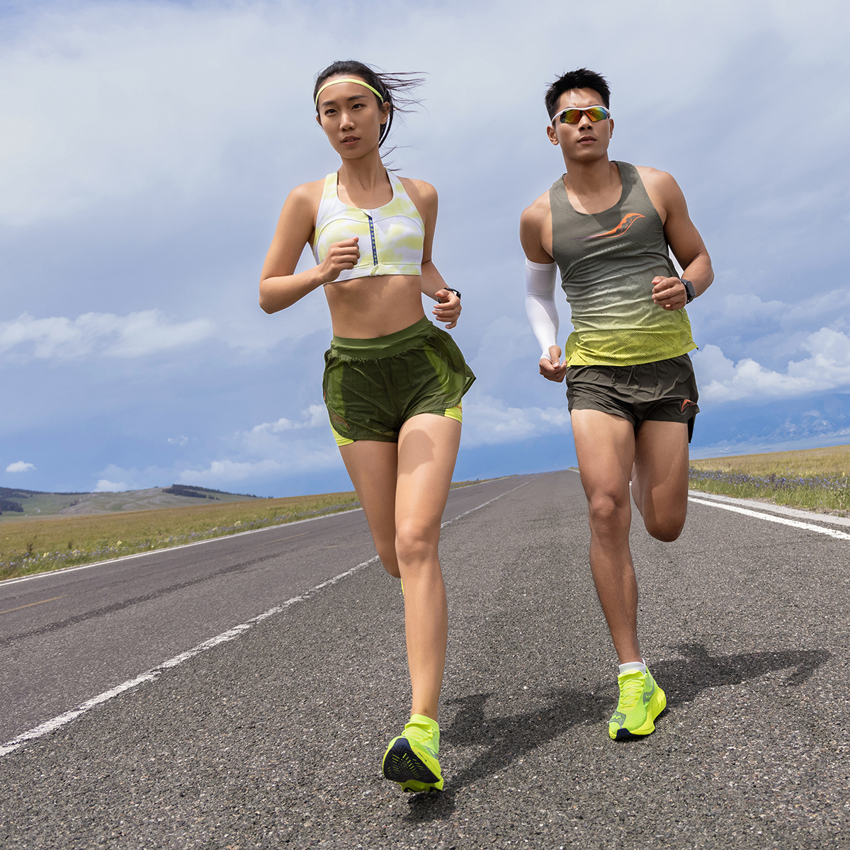 Cheap Saucony Endorphin Pro 4 '檸檬黃'跑鞋 S20939-223
