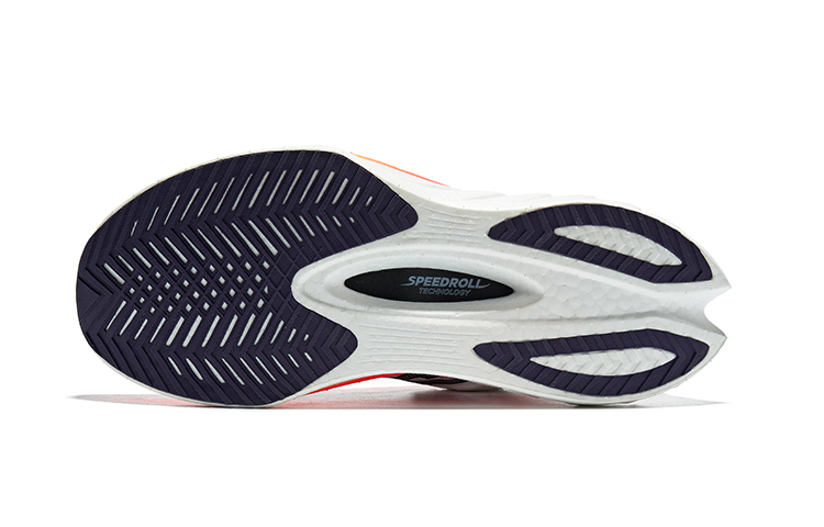 Sizing Saucony Endorphin Pro 4 'Putih Hitam Jingga' S20939-129