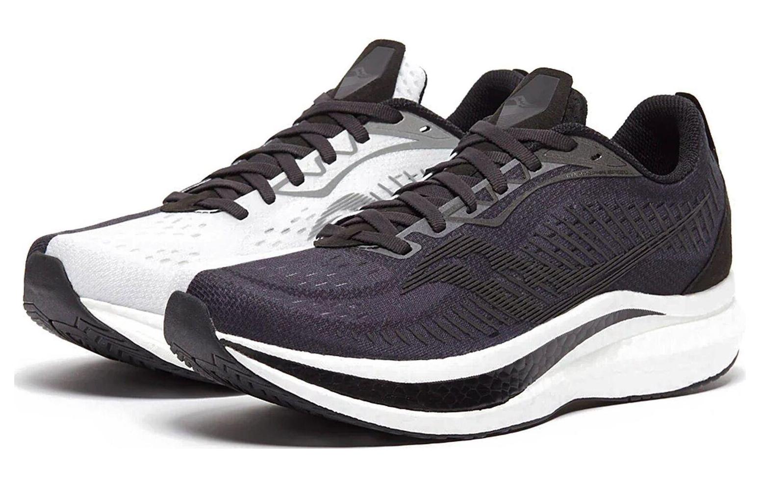 Lookbook 索康尼 Endorphin Speed 2 '反射' 运动鞋 S20688-60