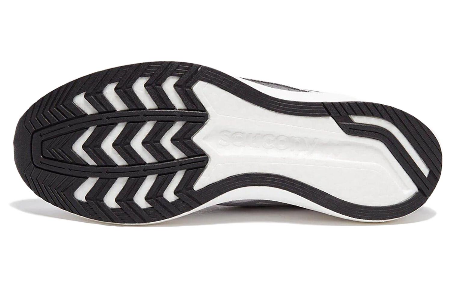 Shop 索康尼 Endorphin Speed 2 '反射' 运动鞋 S20688-60