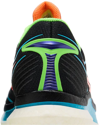 Saucony Endorphin Speed ''Futuro'' S20597-25 Sizing Saucony Endorphin Speed ''Futuro'' S20597-25