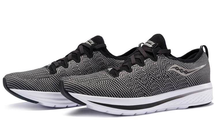 Lookbook Saucony Flame Low 'Hitam' S40036-1