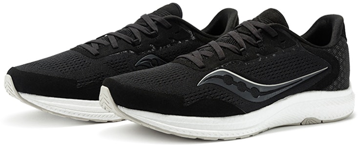 Saucony Freedom 4 'Hitam Putih' S20617-45 Lookbook Saucony Freedom 4 'Hitam Putih' S20617-45