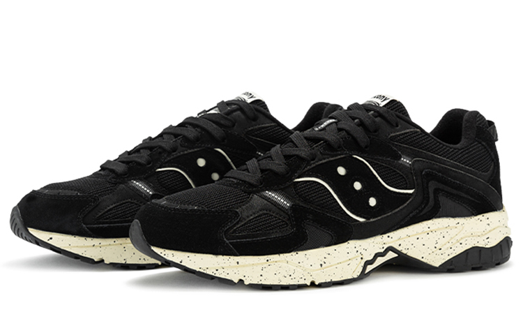 Lookbook Saucony GSD 90S Retro Low ''Noir'' S79018-3