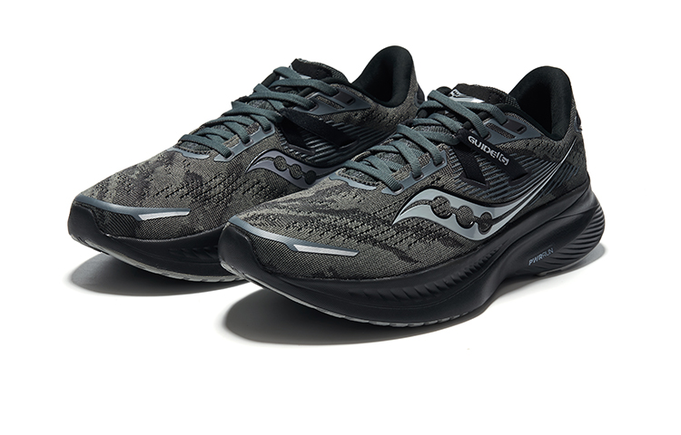Lookbook Saucony Guide 16 'Abu Hitam' S20810-14