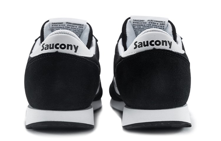 Shop Saucony Hornet "Noir" S70538-1