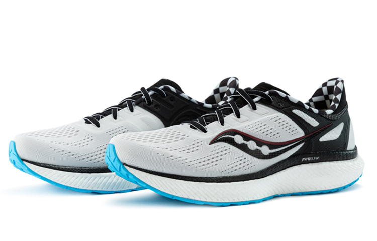 Lookbook Saucony Hurricane 23 ''Weiß Schwarz'' S20615-40