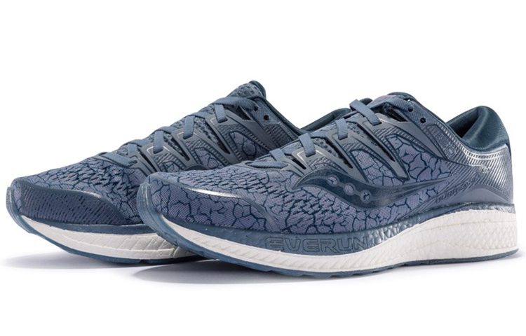 Lookbook Saucony Hurricane ISO5 ''Turquoise Craquelé'' S20460-42