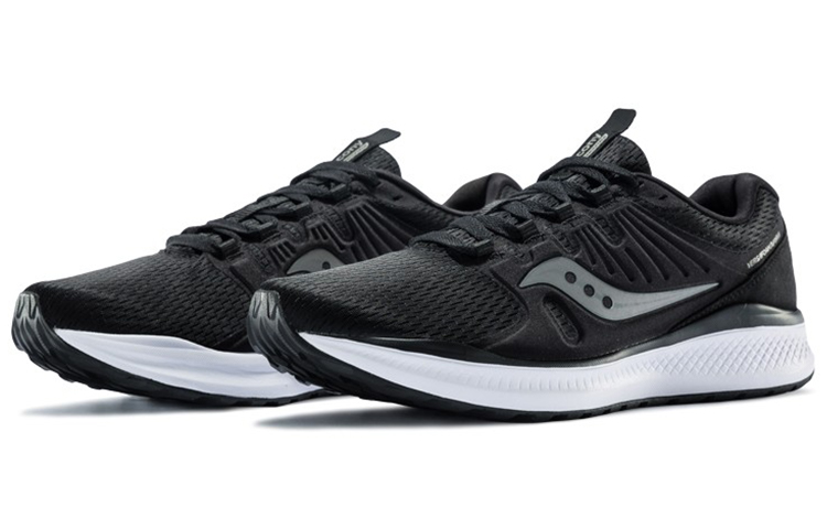 Lookbook Saucony Inferno Schwarz ''Leichtgewicht Lodernd'' S40035-7