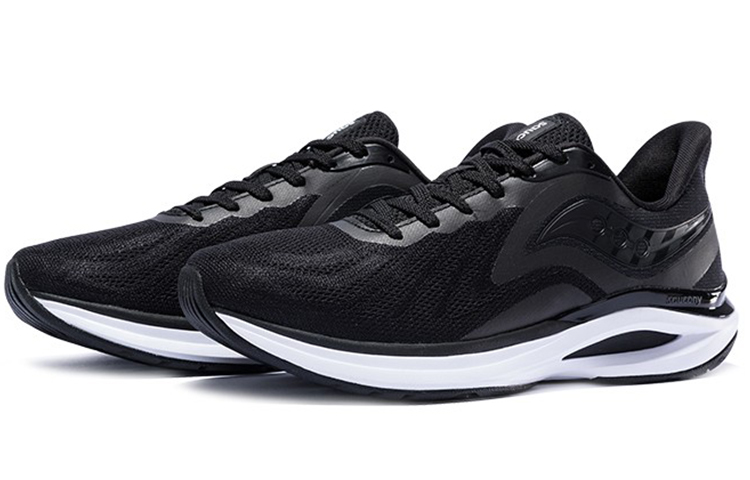 Lookbook Saucony Jaeger Junior Low ''Noir Respirant'' S28153-1