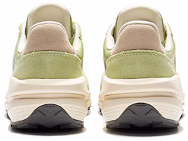 Shop Saucony Jazz Renew 復古 低幫 生活休閒鞋 男女同款 綠色