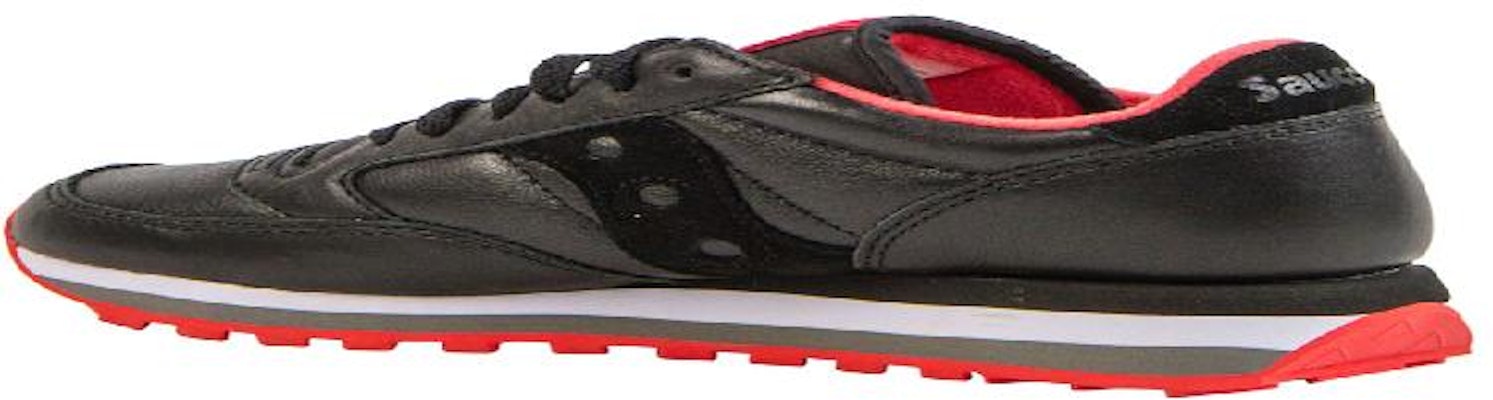 Saucony Jazz Triple 'Black Red' S60468-2_BLK/RED Lookbook Saucony Jazz Triple 'Black Red' S60468-2_BLK/RED
