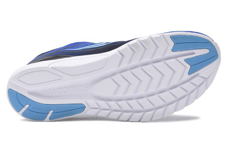 Shop Saucony Kinvara 10 低筒跑步鞋 男款 深藍色