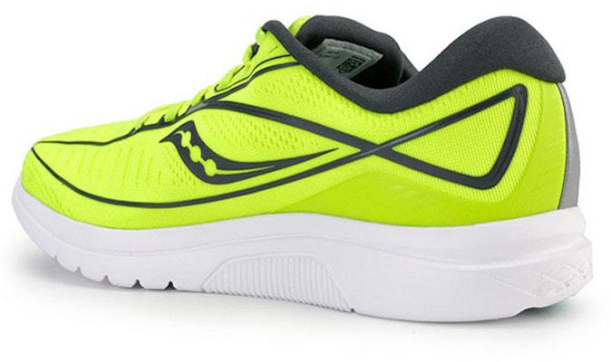 索康尼 Kinvara 10 '柠檬黄' 运动鞋 S20467-37 Lookbook 索康尼 Kinvara 10 '柠檬黄' 运动鞋 S20467-37