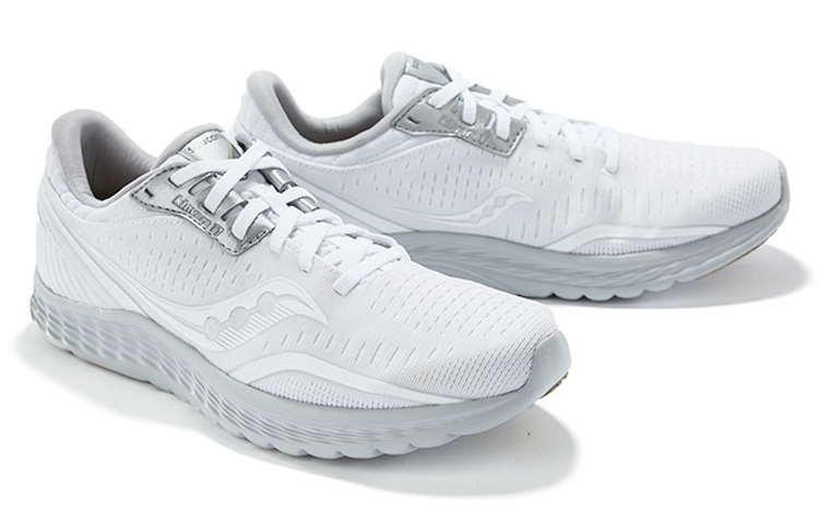 Order Saucony Kinvara 11 'White Grey' S20551-55