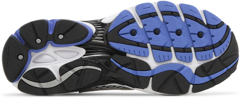 Shop Saucony OG Progrid Omni 9 'Putih Perak Biru' S70739-2