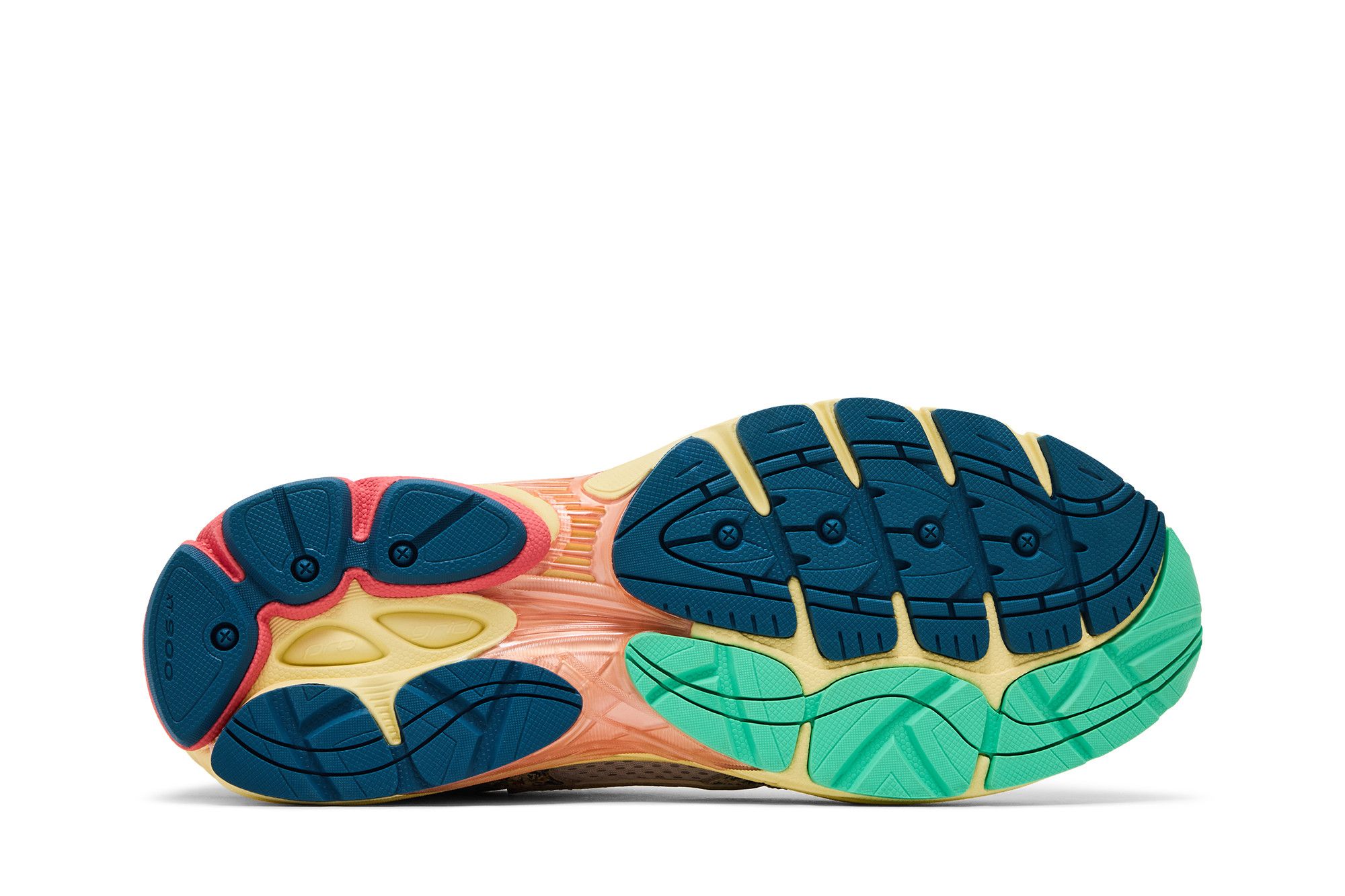 Shop Saucony Progrid Omni 9 ''Beige Blue'' Kasut Lari Lelaki/Wanita. S71015-1