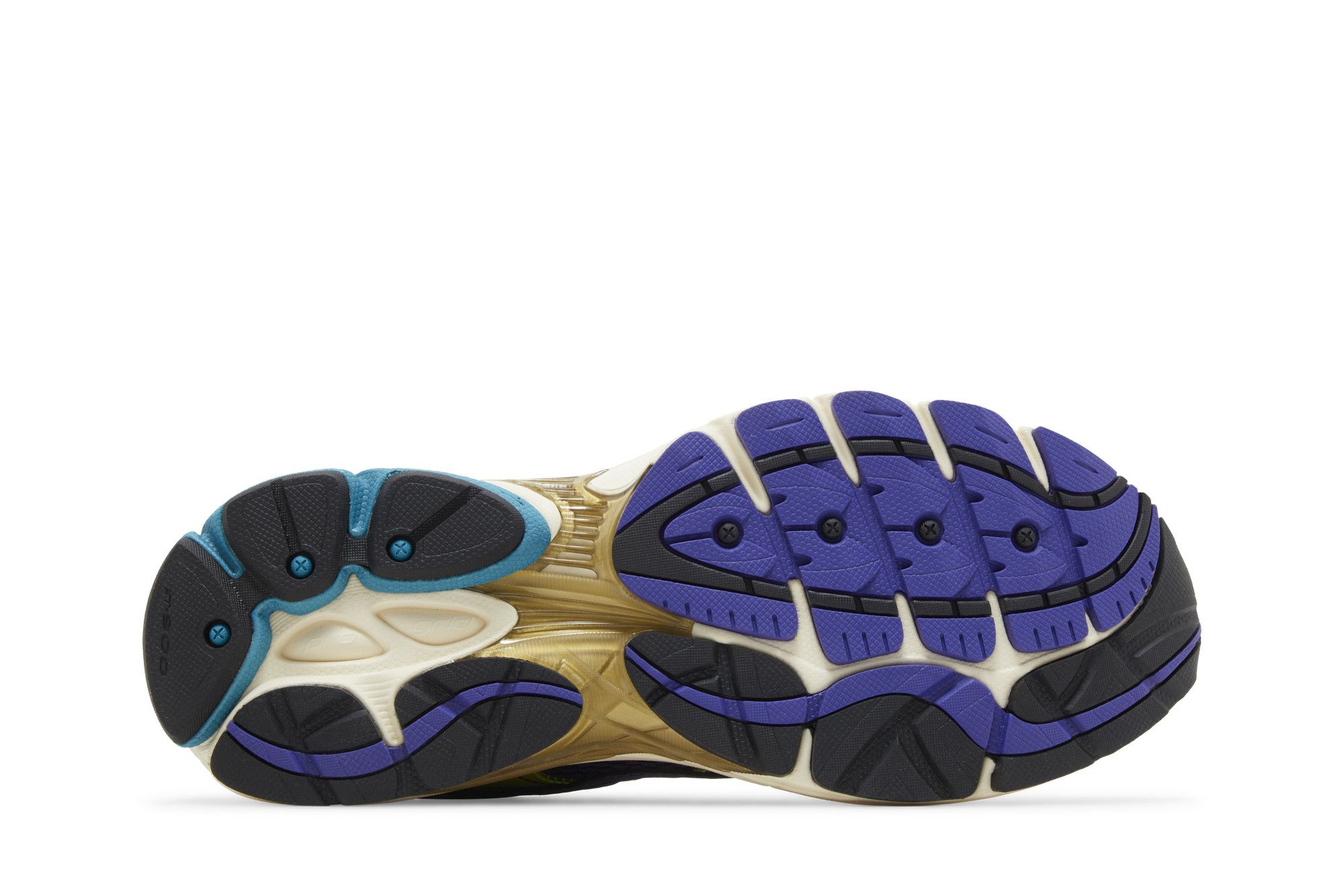 Shop Saucony Progrid Omni 9 ''Crystal Cave'' Scarpe da Corsa S70783-1