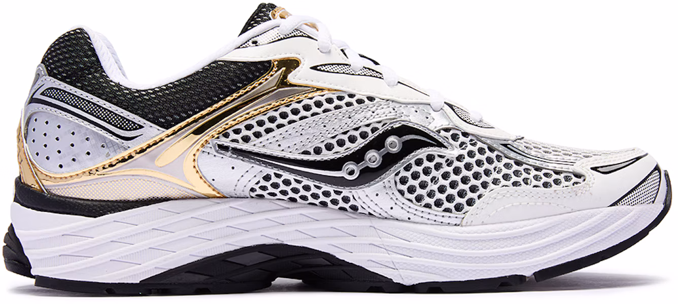 Saucony ProGrid Omni 9 'Silver Gold' Sepatu Lari Pria Silver Emas S70739-9 Lookbook Saucony ProGrid Omni 9 'Silver Gold' Sepatu Lari Pria Silver Emas S70739-9