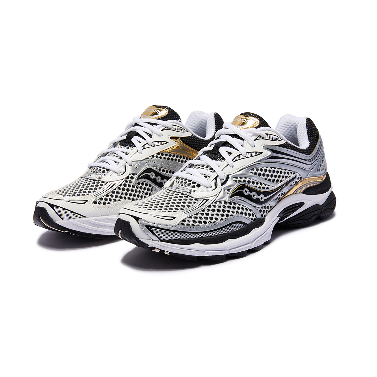 Shop Saucony ProGrid Omni 9 ''Argent Or'' S70739-9