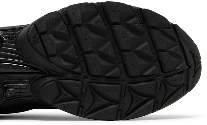 Saucony ProGrid Triumph 4 'Gorpcore - Hitam' S70758-1 Purchase Saucony ProGrid Triumph 4 'Gorpcore - Hitam' S70758-1