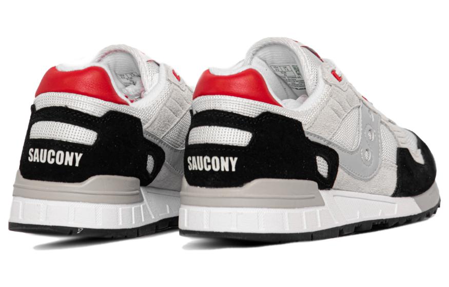 Shop Saucony Shadow 5000 防滑耐磨 低幫 跑步鞋 男女同款 灰黑