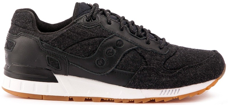 saucony-shadow-5000-letterman-2