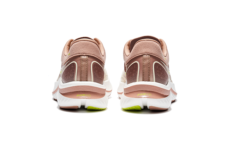 Shop サッカニー スレイ オールスピード タン (or) サッカニー Slay 速攻タン S28192-10