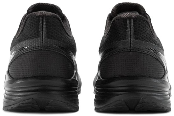 Saucony Striker 2 'Black Assault' Sepatu Hitam S28174-4 Shop Saucony Striker 2 'Black Assault' Sepatu Hitam S28174-4