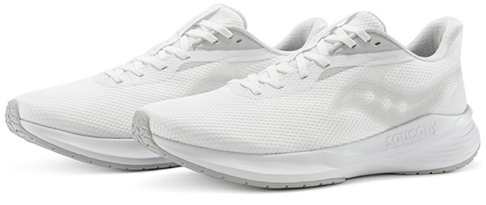 Saucony Striker 2 'Putih Low Performa' S28174-1 Lookbook Saucony Striker 2 'Putih Low Performa' S28174-1