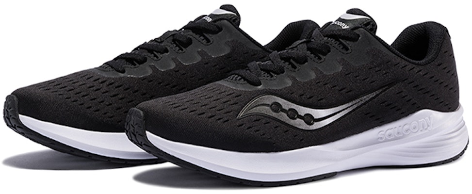 Saucony Striker 'Hitam Bantalan Bernapas Ringan Lari' S28154-3 Lookbook Saucony Striker 'Hitam Bantalan Bernapas Ringan Lari' S28154-3