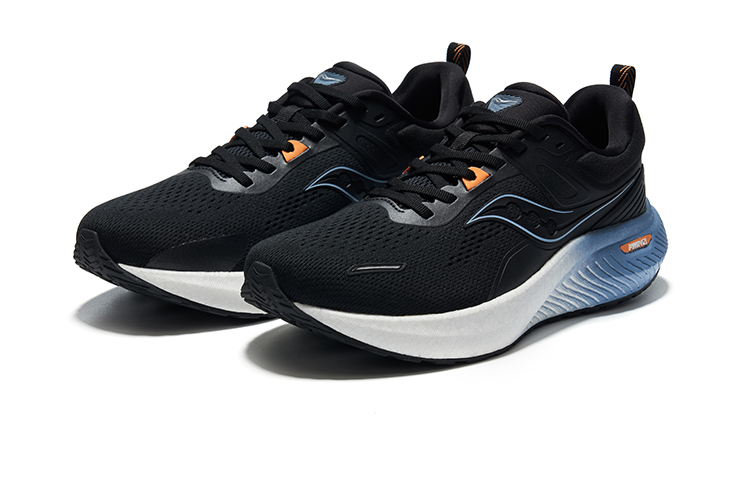Lookbook Saucony Surge 2 ''Noir Bleu'' S28193-6