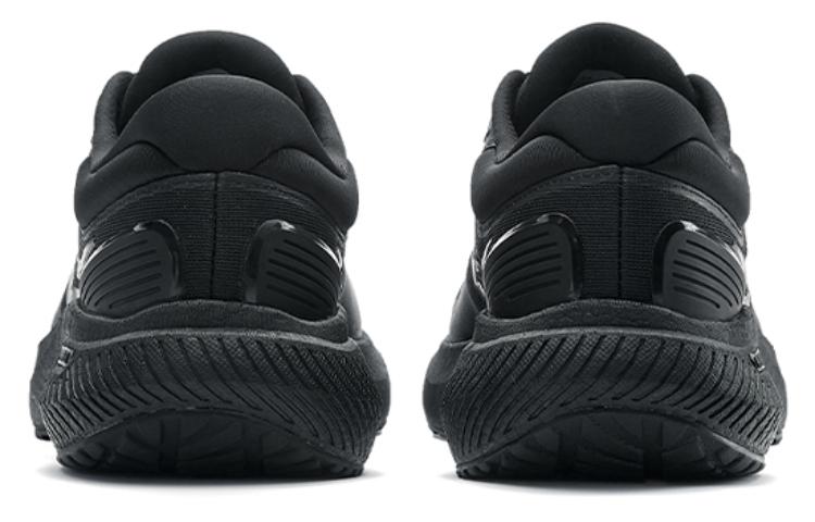 Shop Saucony Surge 'Negro' S28187-2