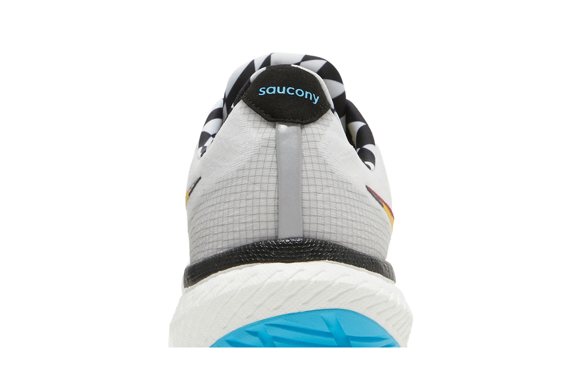 Sizing Saucony Triumph 19 'Reverie' S20678-40