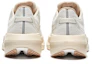 Shop Saucony Triumph 20 'Beige' Pria/Wanita Sepatu Lari Beige Terbaru S20759-80