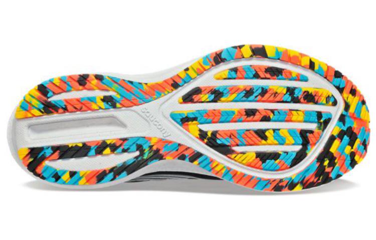 Shop Saucony Triumph 20 ''Zwart'' S20759-66