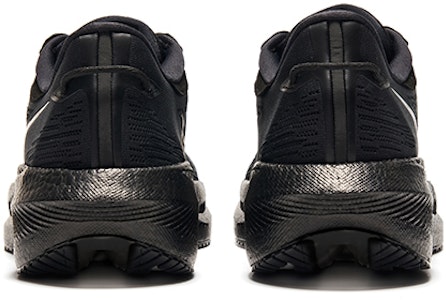 沙康尼 Triumph 21 '全黑' S20881-12 Purchase 沙康尼 Triumph 21 '全黑' S20881-12