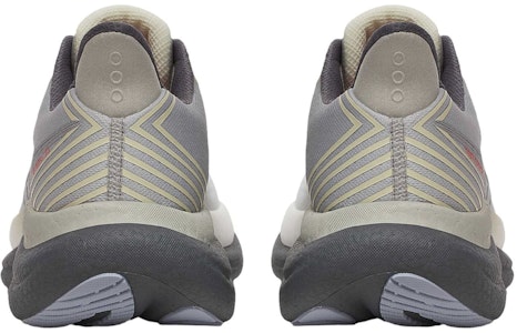 소코니 트라이엄프 23 ''그레이 섀도우'' S21023-505 Shop 소코니 트라이엄프 23 ''그레이 섀도우'' S21023-505