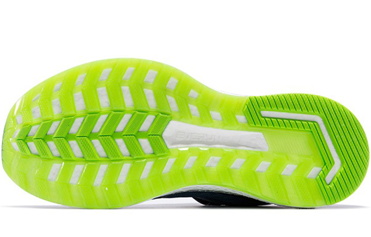 Shop 索康尼 Triumph Iso5 '黑蓝' S20462-2