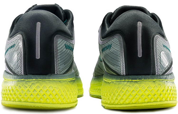 Lookbook 써코니 트라이엄프 ISO5 '프로스트 그린' (Saucony Triumph ISO5 'Frost Green') S20462-37