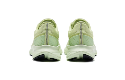 Saucony Vessel 'Green Shock-Absorbing Lightweight'