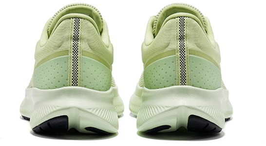 Saucony Vessel 威途 輕量 減震 透氣 低幫 跑步鞋 男款 綠色 Shop Saucony Vessel 威途 輕量 減震 透氣 低幫 跑步鞋 男款 綠色