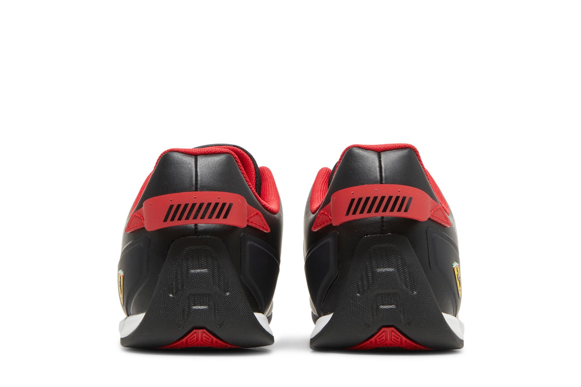 Details for Scuderia Ferrari x Puma A3ROCAT ''Zwart'' 306857-01