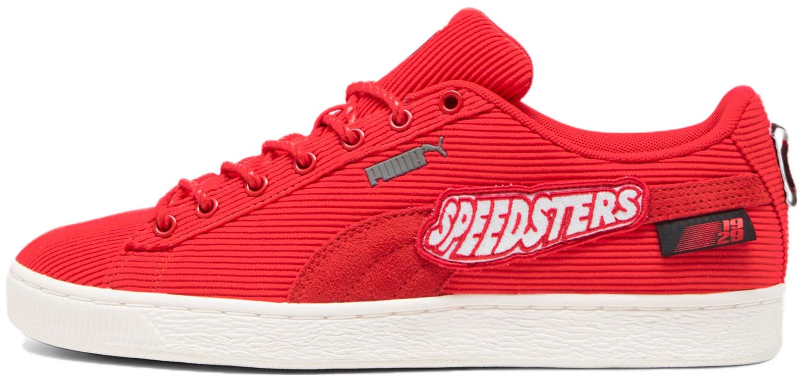 scuderia-ferrari-x-puma-clyde-garage-crews-rosso-corsa-307826-02